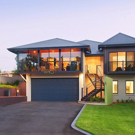 Downton Villa Margaret River Екстер'єр фото
