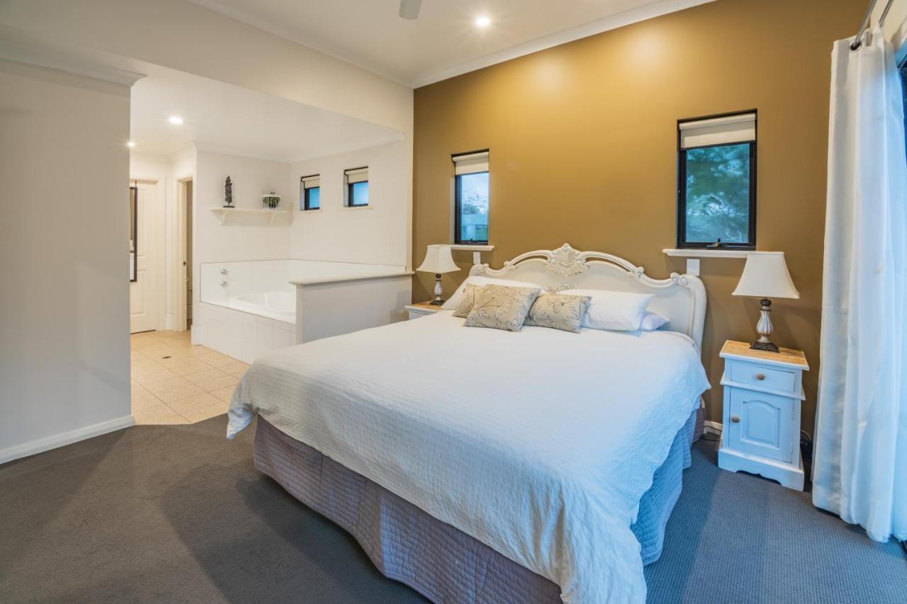 Downton Villa Margaret River Екстер'єр фото